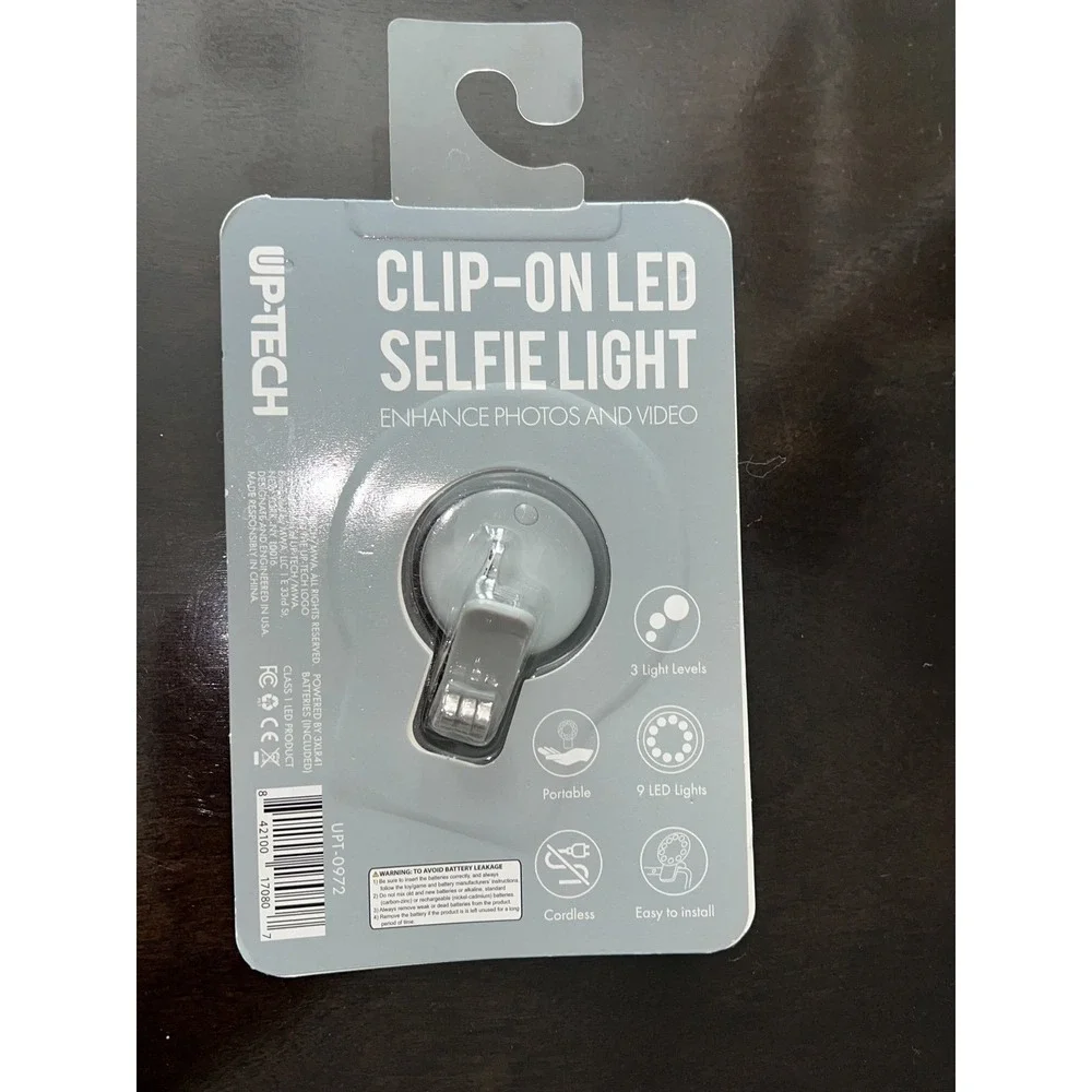Clip-on led selfie light